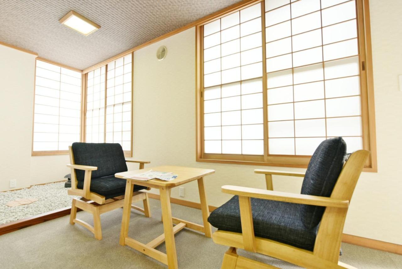 Hostel Pleasure Maruyama Sapporo Extérieur photo
