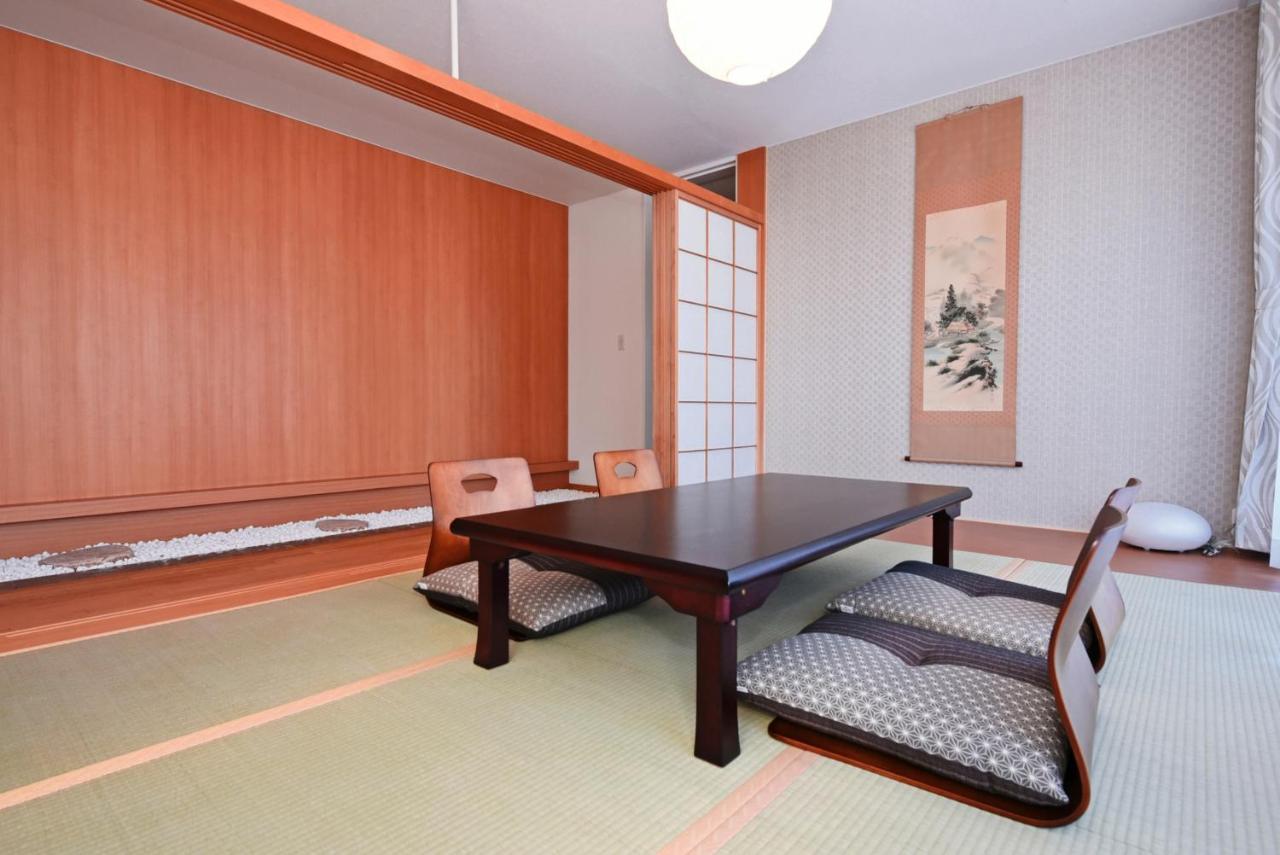 Hostel Pleasure Maruyama Sapporo Extérieur photo